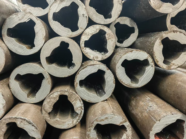 外圆内单键槽管