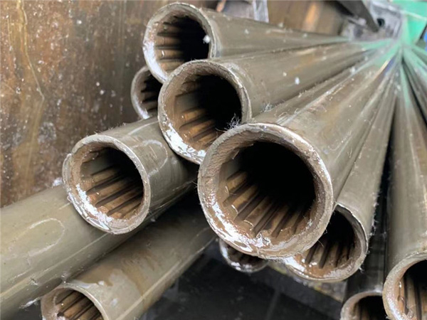 外圆内单键槽管