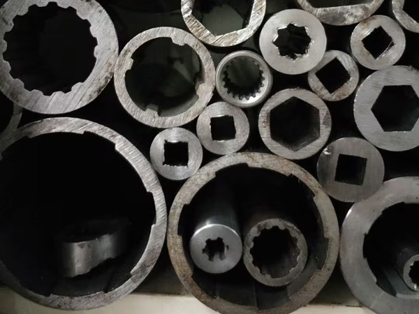 外圆内单键槽管