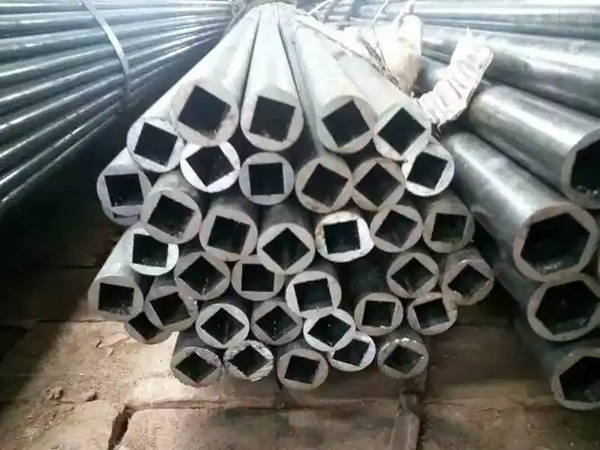 外圆内四方管