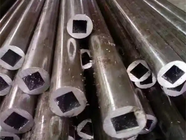 外圆内四方管