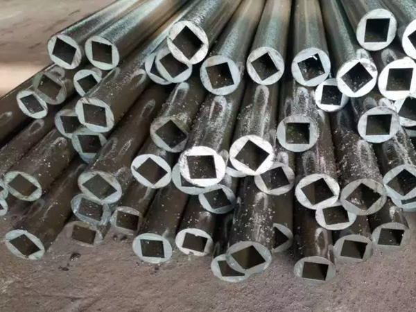 外圆内四方管